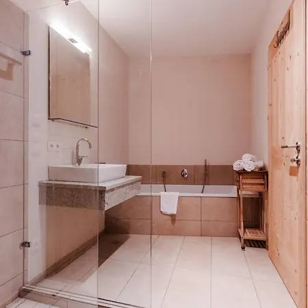 Mit Sauna Direkt An Der Mittelstation Panoramabahn Kitzbuehel 公寓 米特西尔